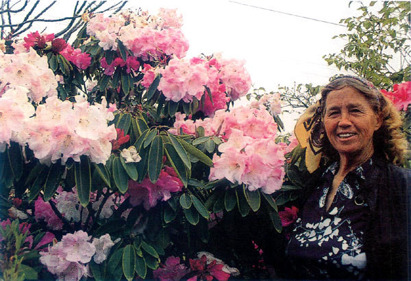 Catherine Weeks and R. 'Cougar'.